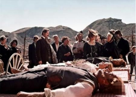 史上最伟大的西部片，近3小时的长篇钜作，曾被片商修剪吗？