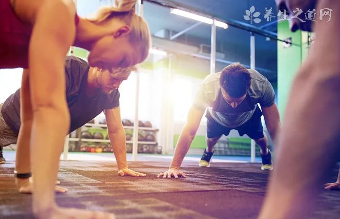 辛芷蕾整容太严重了吧,曾经的大饼脸成为宋慧乔第二