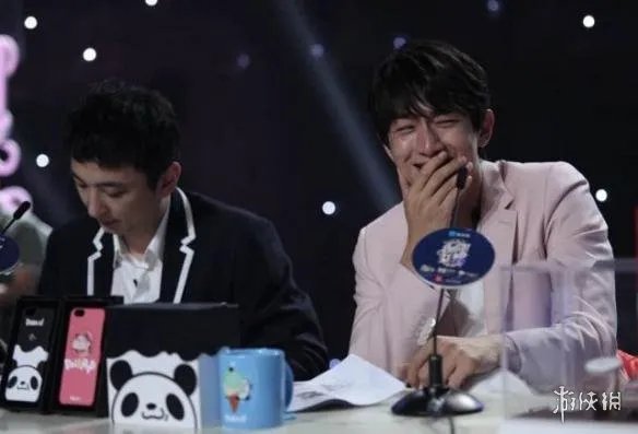 林更新回应被骂事件:打游戏被坑骂两句也是很正常