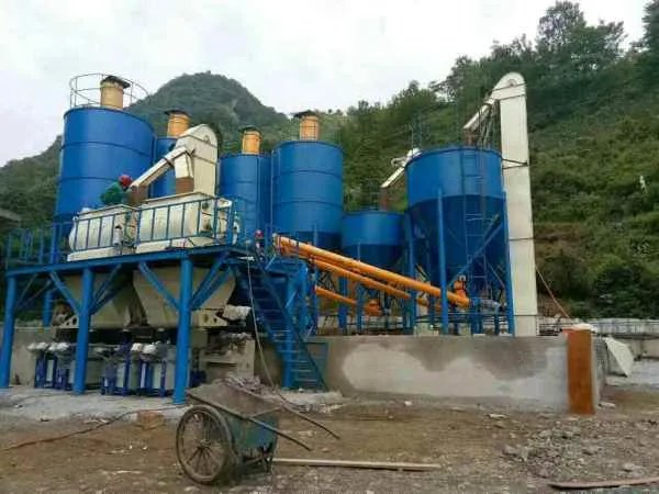 水泥搅拌桩的两喷四搅是那两次喷浆？