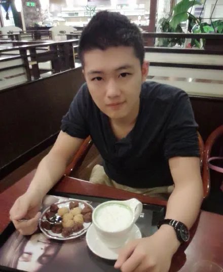 陈思远新浪微博个人资料 他和谁在一起了