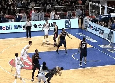 福特森打倒徐杰是怎么回事 福特森为什么打倒徐杰