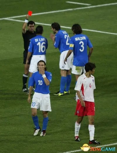 震惊！2002韩日世界杯假球确定 韩国受益西意受害