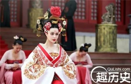 武则天性欲有多强？一夜榨干三十名猛男