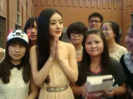 赵丽颖悼念粉丝是谁?赵丽颖为什么悼念粉丝两