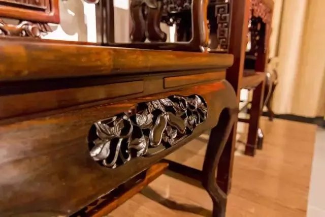 唐僧老婆身家505亿,号称“中国紫檀女王”,是真的吗?