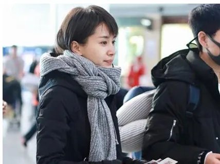 王子文素颜现身去哪里?