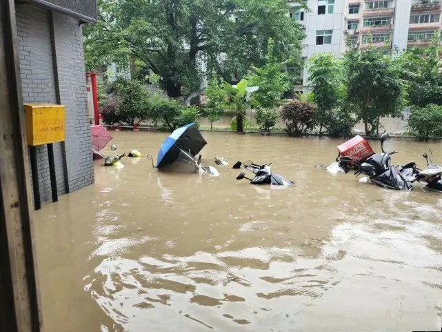 湖北恩施城区大面积被淹，此次的受灾面积达多少？