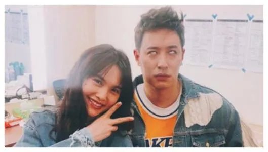 潘玮柏结婚杨丞琳哭了是咋回事真实关系 潘玮柏一直喜欢杨丞琳