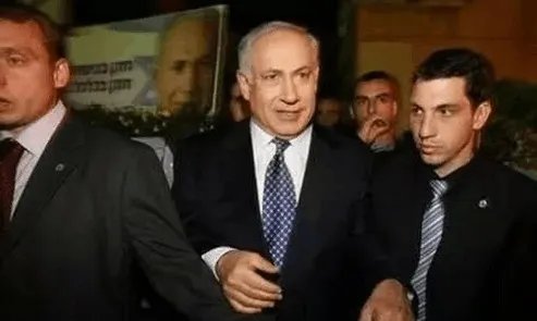 韩国总统保镖爆红 各国领导人贴身保镖盘点