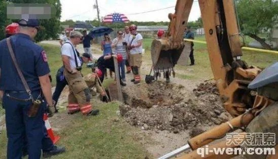 地下传怪声:消防员挖开后震惊的心都碎了(图文)