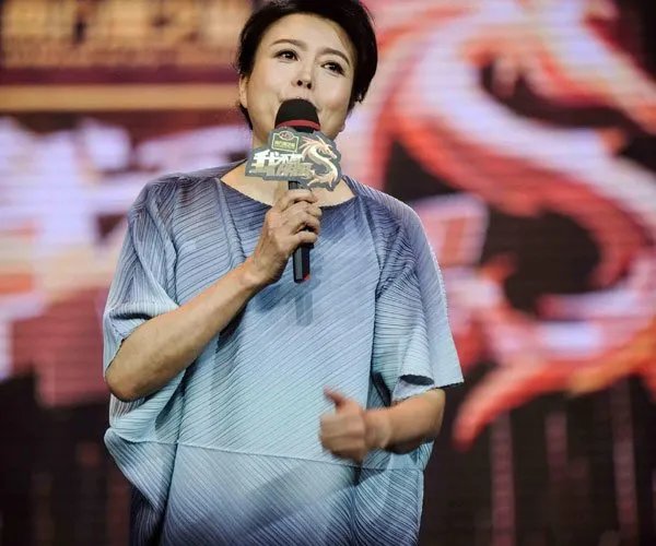 孙红雷前女友丁嘉丽新闻 当年的小白脸如今成了大哥