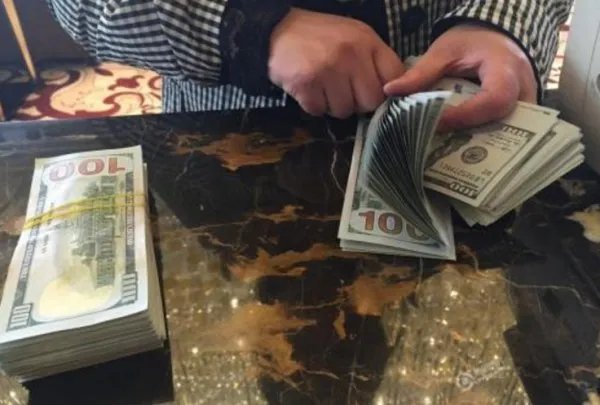 老人落10万美金有最新消息了吗?