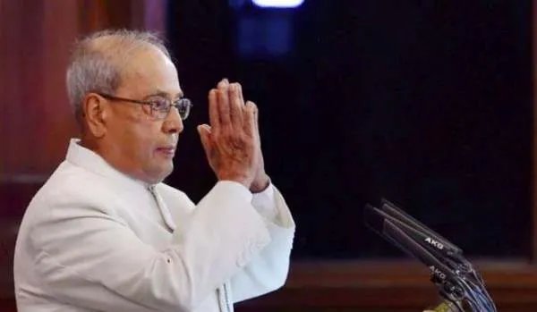 印度前总统确诊新冠,与他接触过的人是否已经隔离?