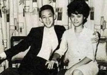 杨受成陆小曼年轻照片？