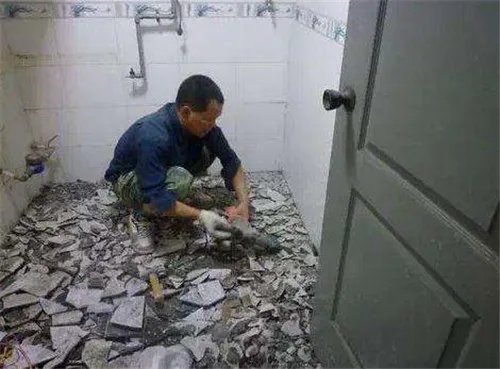 卫生间漏水怎么办  卫生间补漏的5种方法推荐
