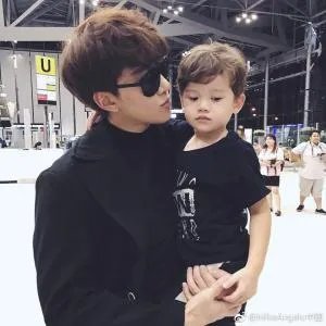 mike前女友sara资料照片为什么分手 mike为什么不娶sara恋爱多久