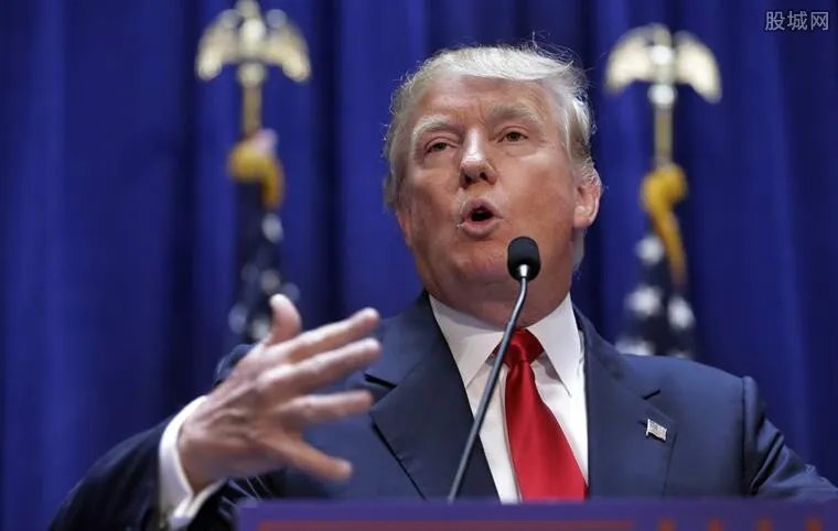特朗普私人律师新冠检测呈阳性 究竟是如何被感染的