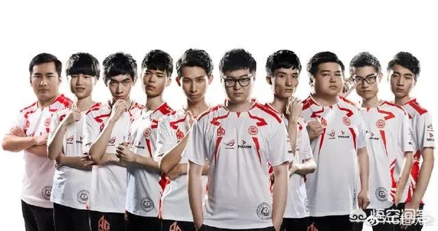 《王者荣耀》AG超玩会老帅走了,谁顶AG的中单呢?