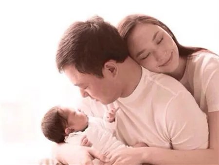 吴佩慈被曝剖腹产子 已经第二胎富二代仍不与其结婚