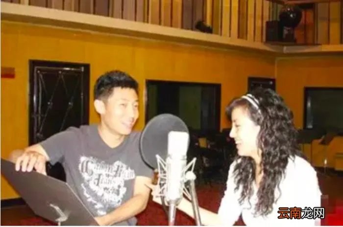 前央视主持人经纬曾与撒贝宁相恋 撒贝宁和经纬