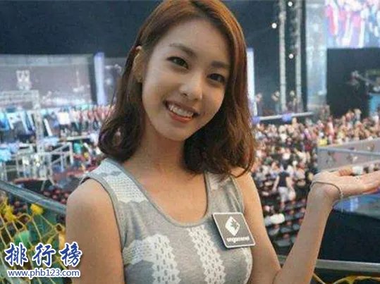 韩国十大美女主播,第四已为人妻!