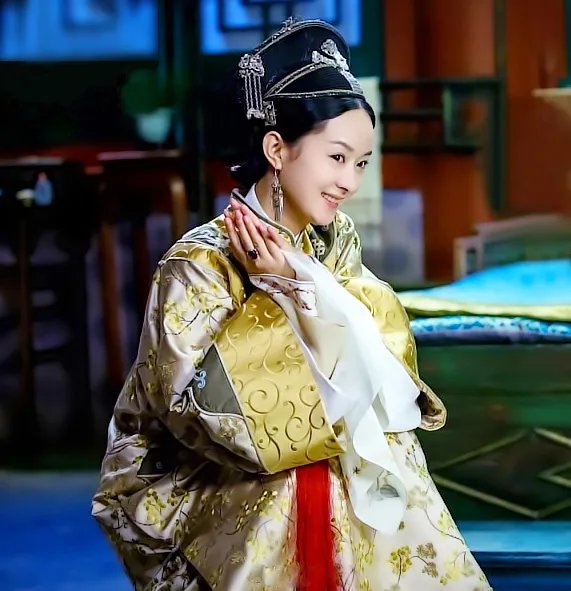 于正新剧大尺度剧照曝光 宫锁沉香赵丽颖朱梓骁床戏很卖力