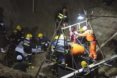 落井男童遗体找到 救援全程107小时奇迹并未发生