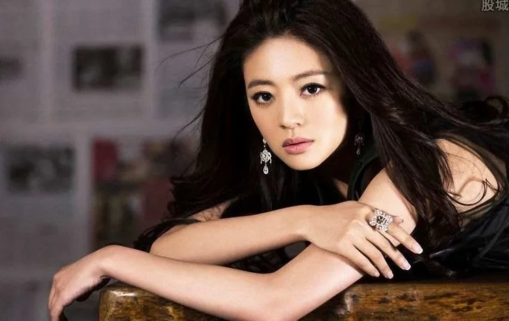 陈荣炼有老婆是真的吗 ?