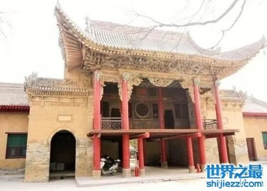 陕西女首富周莹活了42岁,后人亲述现实中的周莹