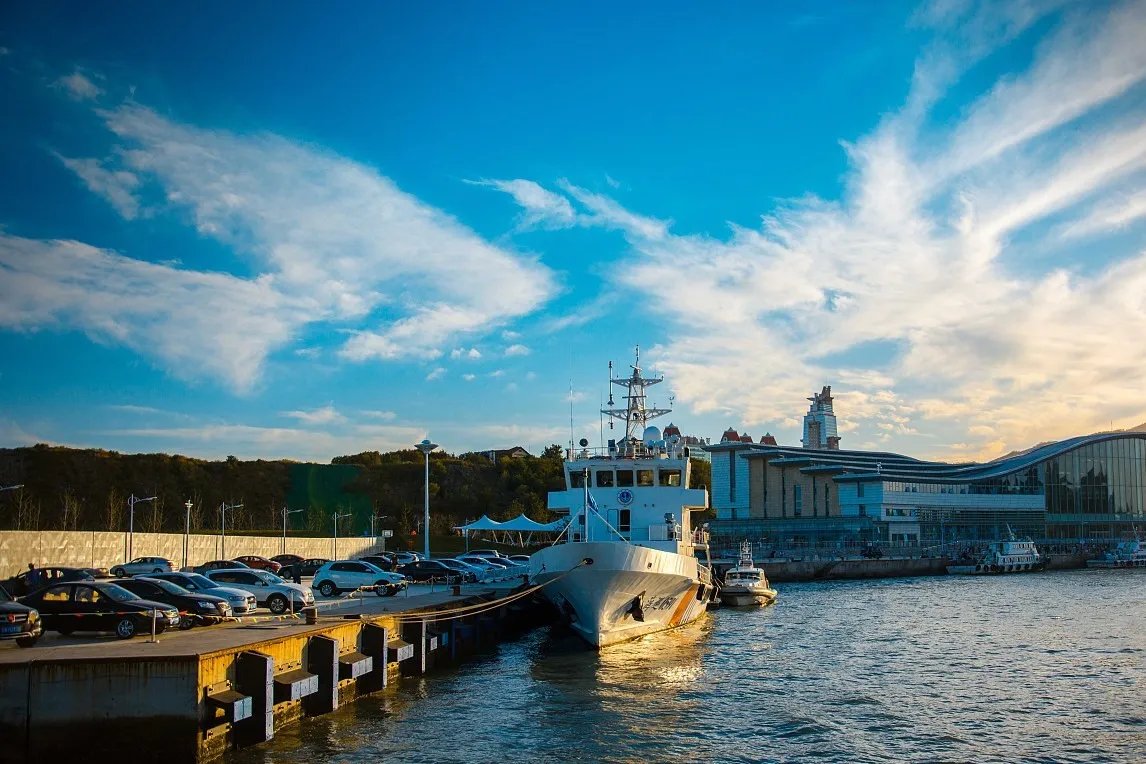 男子跟团游被逼买下40多万房子，涉事房产是如何逼迫的？