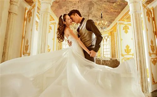 结婚照团购的优缺点 团购的注意事项