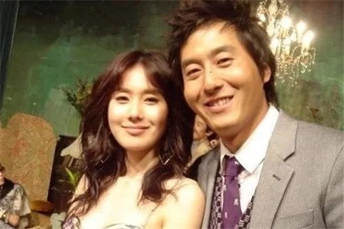 金柱赫金智秀复合了吗? 两人分手原因是什么?