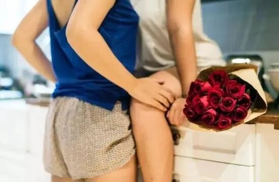 男女之间打扑克是什么意思？男生女生一起打扑克是什么意思