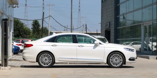 福特轿车有哪几款?性价比如何?