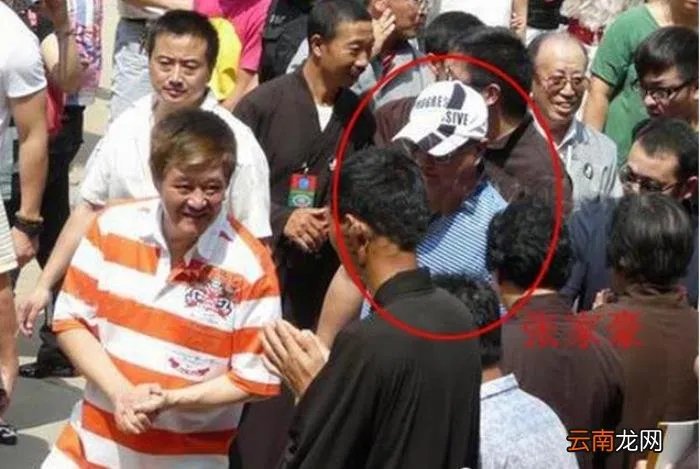 赵本山贴身保镖 赵本山的保镖张建设