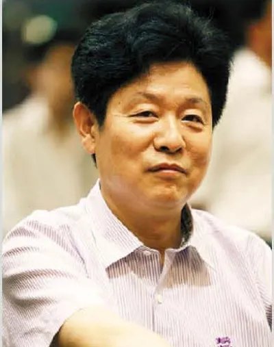 罗浩绿帽子是被谁扣上的 揭秘罗浩和宋祖英情史