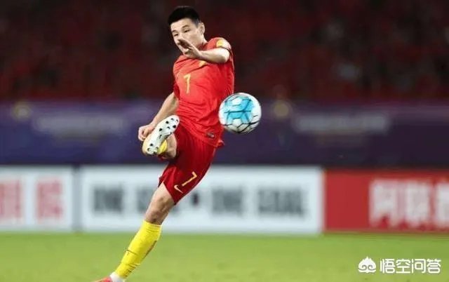 国足输给伊朗以后状态如何？他们在回国的飞机上会做什么？