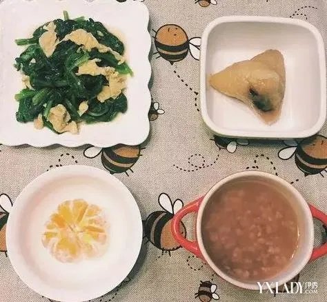 女子做早餐不重样微博走红减肥食谱