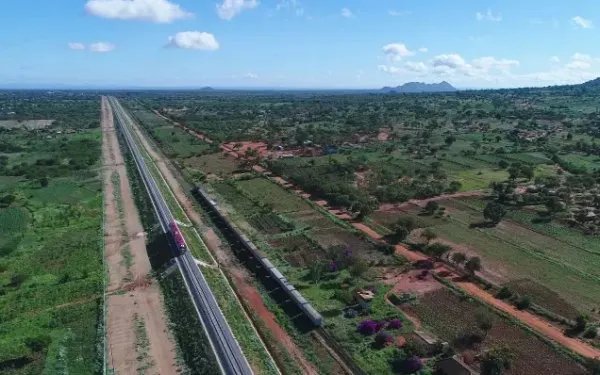 中国修建的非洲世纪铁路通车了?