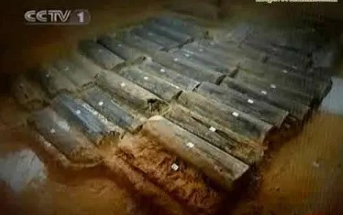 千年古墓频频诈尸 巨蛇镇守借尸还魂(图)