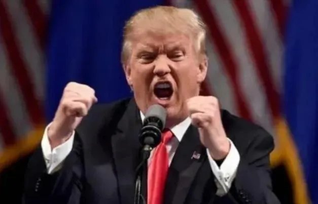 “绝对混乱的灾难”，奥巴马批特朗普抗疫为啥毫不留情？