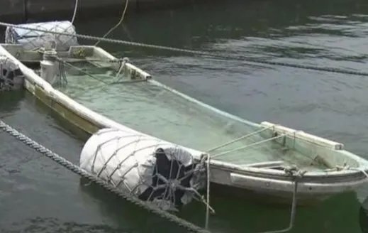 日渔船被海啸卷走