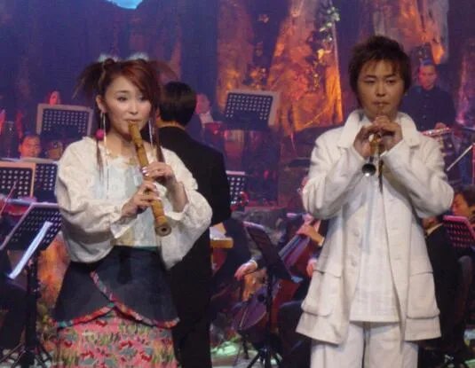 曾格格图片欣赏 和冯晓泉爱情事业双丰收