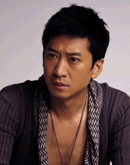 周杰出卖薄瓜瓜事件揭秘 堕落被封杀的真正原因是什么