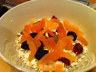 Muesli 瑞士果蔬燕麦片(冷)
