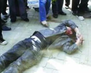 五男子持砍刀行凶 砍死一人现已全部缉拿归案