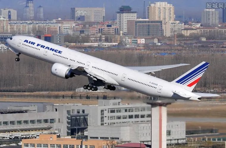 法航员工再次罢工 什么原因导致三度罢工?