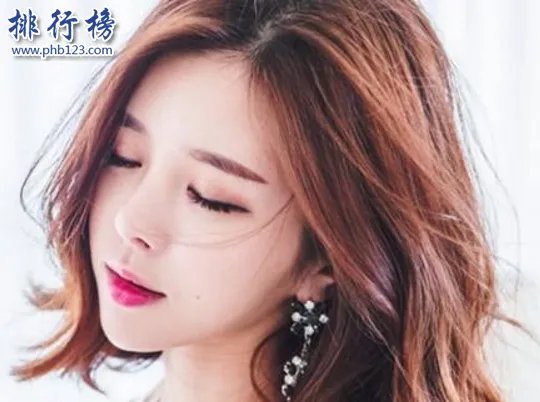 韩国十大美女主播,第四已为人妻!