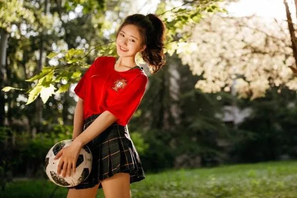 赵露思疑回应轧戏,她为什么这么回应?